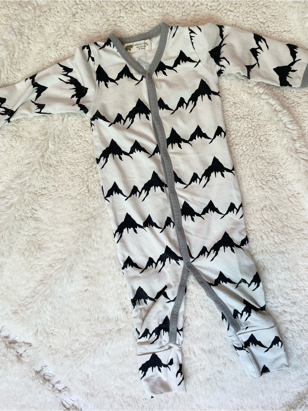 Monica + Andy Organic Cotton On The Go One-Piece - Mountain Design 6-9M